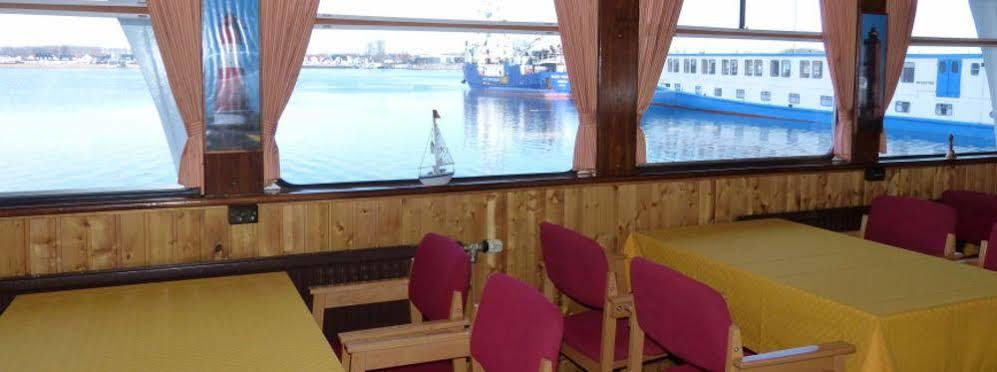 Botel Wohnschiffe Severa